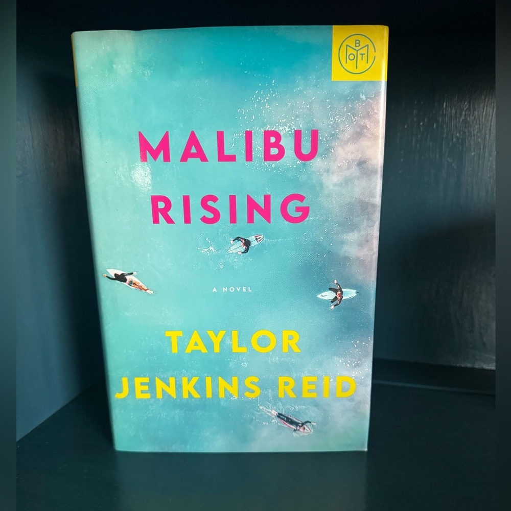 Malibu Rising by Taylor Jenkins Reid
